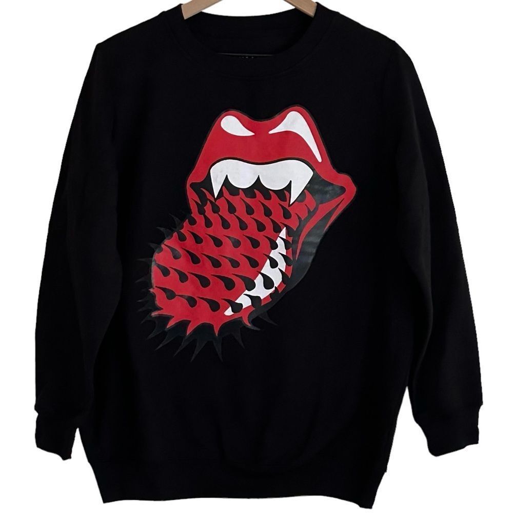 Rolling Stones Graphic Tongue Sweatshirt Spiked Red Black Punk Women’s Small NEW